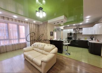 Продаю 3-ком. квартиру, 85.2 м2, Старый Оскол, ЖК Тополь, микрорайон Дубрава, квартал 3, 1