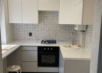 Продажа 1-ком. квартиры, 32 м2, Нижний Новгород, улица Ивана Чугурина, 4