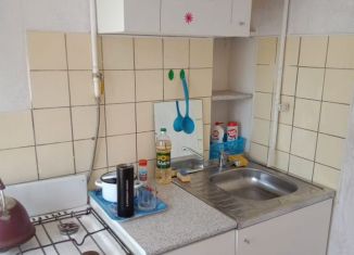 Сдаю в аренду 1-комнатную квартиру, 33 м2, Москва, Кавказский бульвар, 14, ЮАО
