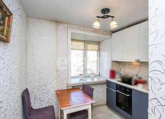 Продажа 3-ком. квартиры, 56.9 м2, Улан-Удэ, проспект 50-летия Октября, 25