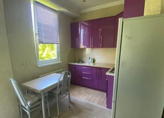 2-комнатная квартира в аренду, 37 м2, Сочи, улица Чебрикова, 2/3
