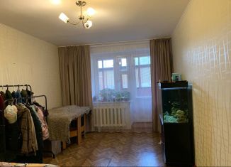 Продам 2-ком. квартиру, 50 м2, Ишимбай, Стахановская улица, 10