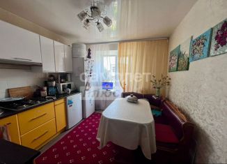 Продам 2-комнатную квартиру, 51.2 м2, Серов, улица Короленко, 6