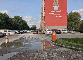 Продаю 3-комнатную квартиру, 73.7 м2, Калининград, улица Подполковника Емельянова, 242Вк1