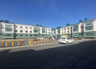 Продам 2-ком. квартиру, 55 м2, Оренбург, улица Нахимова, 49