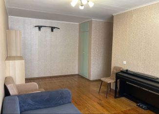 Продаю двухкомнатную квартиру, 44.4 м2, Екатеринбург, Гурзуфская улица, 36, метро Геологическая