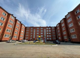 Продажа двухкомнатной квартиры, 57 м2, Бузулук, улица Гая, 100