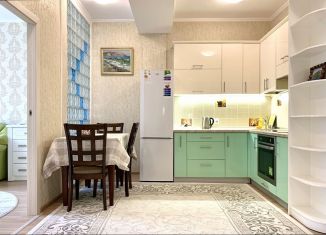 Продам двухкомнатную квартиру, 49 м2, посёлок городского типа Партенит, Прибрежная улица, 7