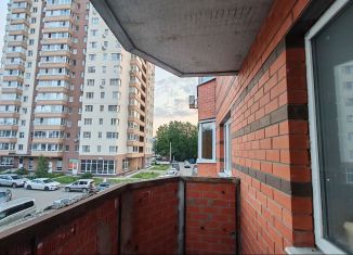 Продам 1-комнатную квартиру, 49.6 м2, Ульяновск, улица Луначарского, 23В, Железнодорожный район