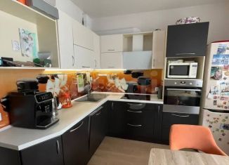 Продаю 2-ком. квартиру, 51 м2, Кудрово, Столичная улица, 6