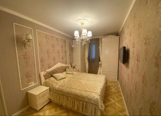 Продается трехкомнатная квартира, 58.7 м2, Москва, Окская улица, 10, метро Стахановская