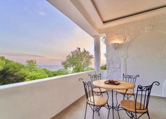 Сдам в аренду четырехкомнатную квартиру, 250 м2, Сочи, Курортный проспект, 95А, микрорайон Приморье