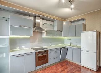 Продается 2-комнатная квартира, 61 м2, Санкт-Петербург, Богатырский проспект, 55к1, метро Комендантский проспект