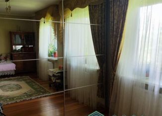 Продаю 2-ком. квартиру, 65 м2, Калининград, Центральный район, Советский проспект, 105
