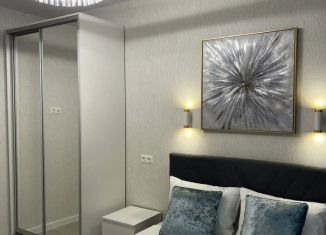 Продается 1-ком. квартира, 42 м2, Ростов-на-Дону, Ленинский район, проспект Сиверса, 8/1