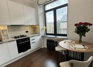 Продажа 2-комнатной квартиры, 50 м2, Москва, Автозаводская улица, 7