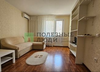 1-ком. квартира в аренду, 40 м2, Краснодар, улица Героя А.А. Аверкиева, 22, микрорайон Восточно-Кругликовский