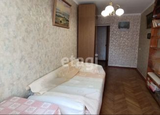 3-комнатная квартира на продажу, 55.5 м2, Ейск, Коммунистическая улица, 4