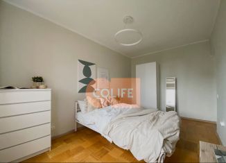 Сдаю в аренду комнату, 14 м2, Москва, Осенняя улица, 30, ЗАО