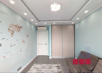Аренда трехкомнатной квартиры, 90 м2, Москва, Озёрная улица, 9