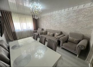 Продажа трехкомнатной квартиры, 69 м2, Грозный, улица А.А. Айдамирова, 133к10, микрорайон Ипподромный