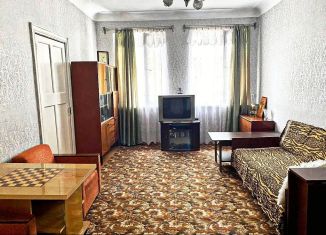 Продам трехкомнатную квартиру, 58 м2, Горячий Ключ, улица Ленина, 151