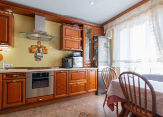 Продается двухкомнатная квартира, 65.4 м2, Санкт-Петербург, улица Стойкости, 26к3, метро Проспект Ветеранов