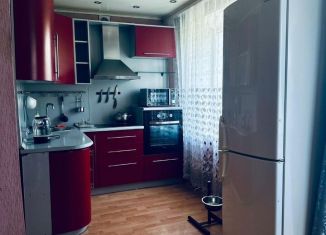 Сдача в аренду 2-ком. квартиры, 60 м2, Обь, Строительная улица, 1
