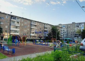 Продажа 2-комнатной квартиры, 43.3 м2, Нижний Тагил, улица Зари
