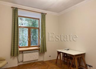 Продам однокомнатную квартиру, 41 м2, Москва, Орликов переулок, 8, ЦАО