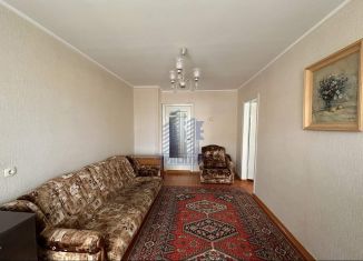 Продается двухкомнатная квартира, 45 м2, Чувашия, улица Олега Беспалова, 2