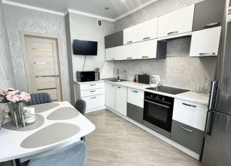 Продажа 2-ком. квартиры, 70 м2, Татарстан, Дубравная улица, 38А