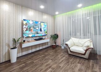 Продается трехкомнатная квартира, 64.5 м2, Благовещенск, Комсомольская улица, 50/2