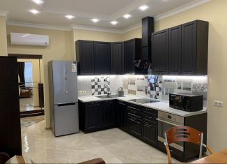 Сдаю в аренду двухкомнатную квартиру, 70 м2, Москва, Берёзовая аллея, 17к2, ЖК Грин Парк