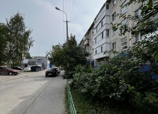 Продается 2-комнатная квартира, 47.1 м2, Тюменская область, микрорайон 7А, 13