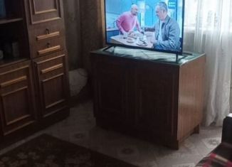 Сдается однокомнатная квартира, 32 м2, Новосибирск, улица Толбухина, 25, метро Золотая Нива