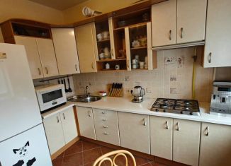 Продается 3-комнатная квартира, 88 м2, Москва, улица Марии Ульяновой, 19, ЮЗАО
