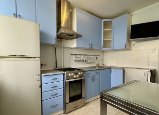Продажа 3-ком. квартиры, 58.8 м2, Санкт-Петербург, проспект Ветеранов, 110, метро Проспект Ветеранов