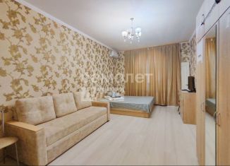Продаю 1-комнатную квартиру, 46.3 м2, Горячий Ключ, улица Ленина, 176