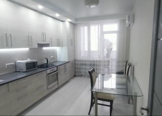 Продается 2-ком. квартира, 66.2 м2, Краснодар, улица Петра Метальникова, 40, микрорайон Завод Радиоизмерительных Приборов