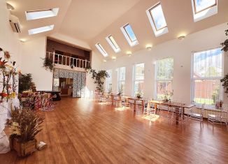 Аренда дома, 300 м2, Московская область, Вишнёвая улица, 11