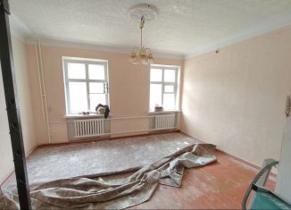 2-комнатная квартира на продажу, 58.9 м2, Озёрск, Южная улица, 3