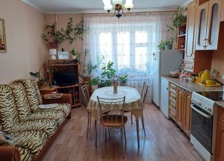 Продается трехкомнатная квартира, 77 м2, рабочий поселок Красные Баки, улица Мичурина