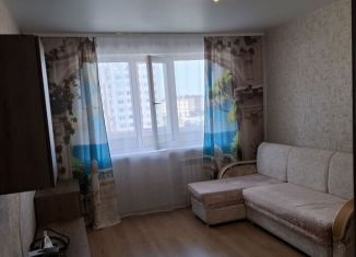 Сдаю в аренду 2-ком. квартиру, 56 м2, Ульяновск, бульвар Ильюшина, 8