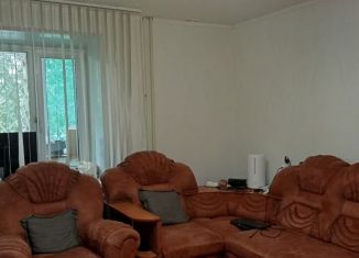 Двухкомнатная квартира в аренду, 46 м2, Тобольск, 4-й микрорайон, 13