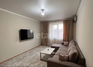 Сдам 3-ком. квартиру, 750 м2, Махачкала, улица Лаптиева