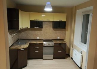 Трехкомнатная квартира в аренду, 57 м2, Тюмень, улица Павла Шарова, 27, ЖК Пятый квартал