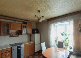 Сдам в аренду 2-ком. квартиру, 63 м2, Москва, Уссурийская улица, 4, ВАО