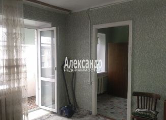 Сдам в аренду 2-ком. квартиру, 44.3 м2, Ломоносов, Красноармейская улица, 27