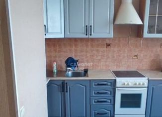 Сдам в аренду 1-ком. квартиру, 42 м2, Троицк, улица Текстильщиков, 4